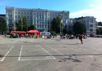 Блошиный рынок "Hietalahdentori"