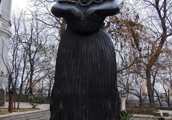 Памятник Одессе-маме